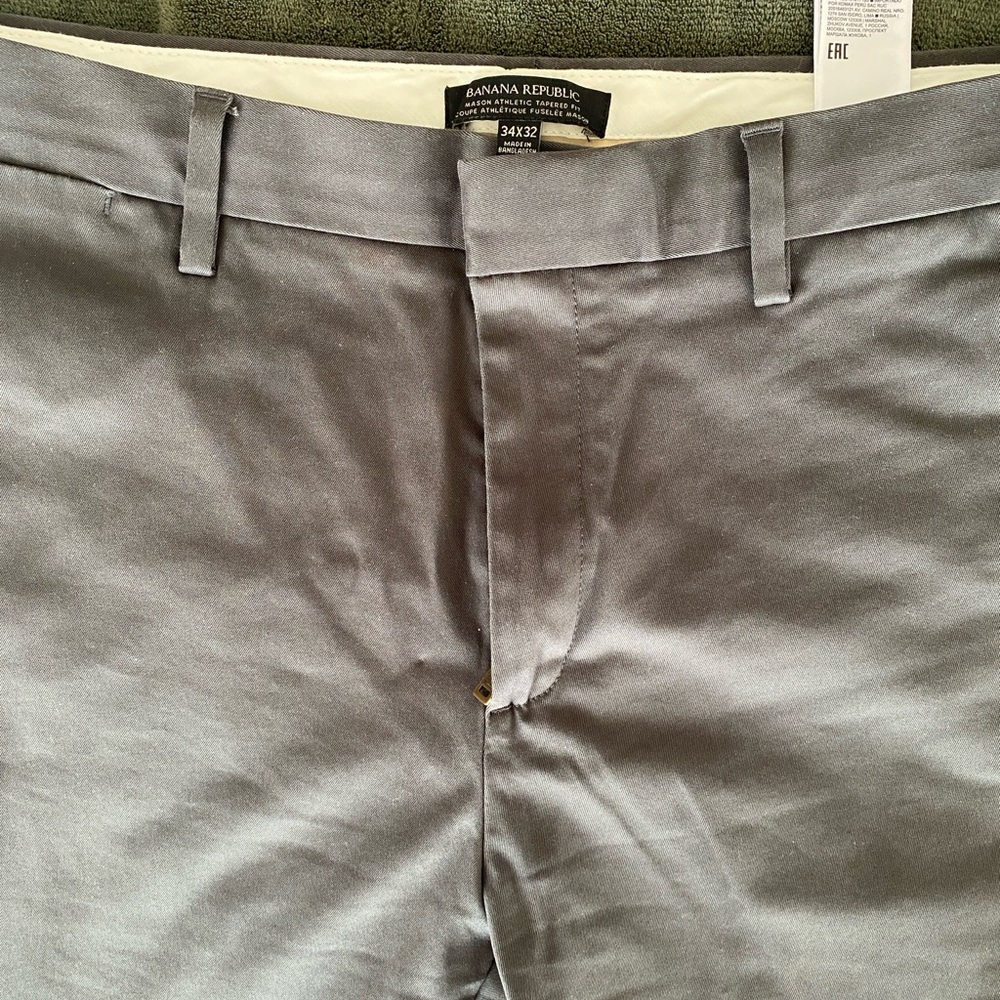 Banana Republic Mason Athletic Tapered Pants in Gray